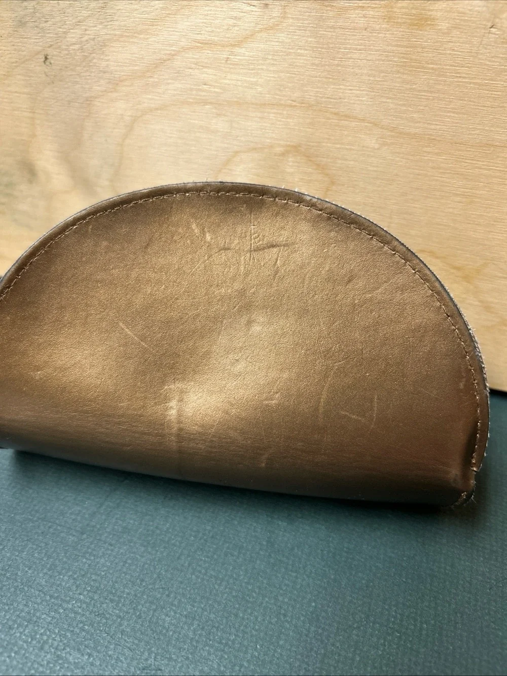 Gucci Guccissima Sunglasses soft clamshell Case in Metallic Bronze Gold brown